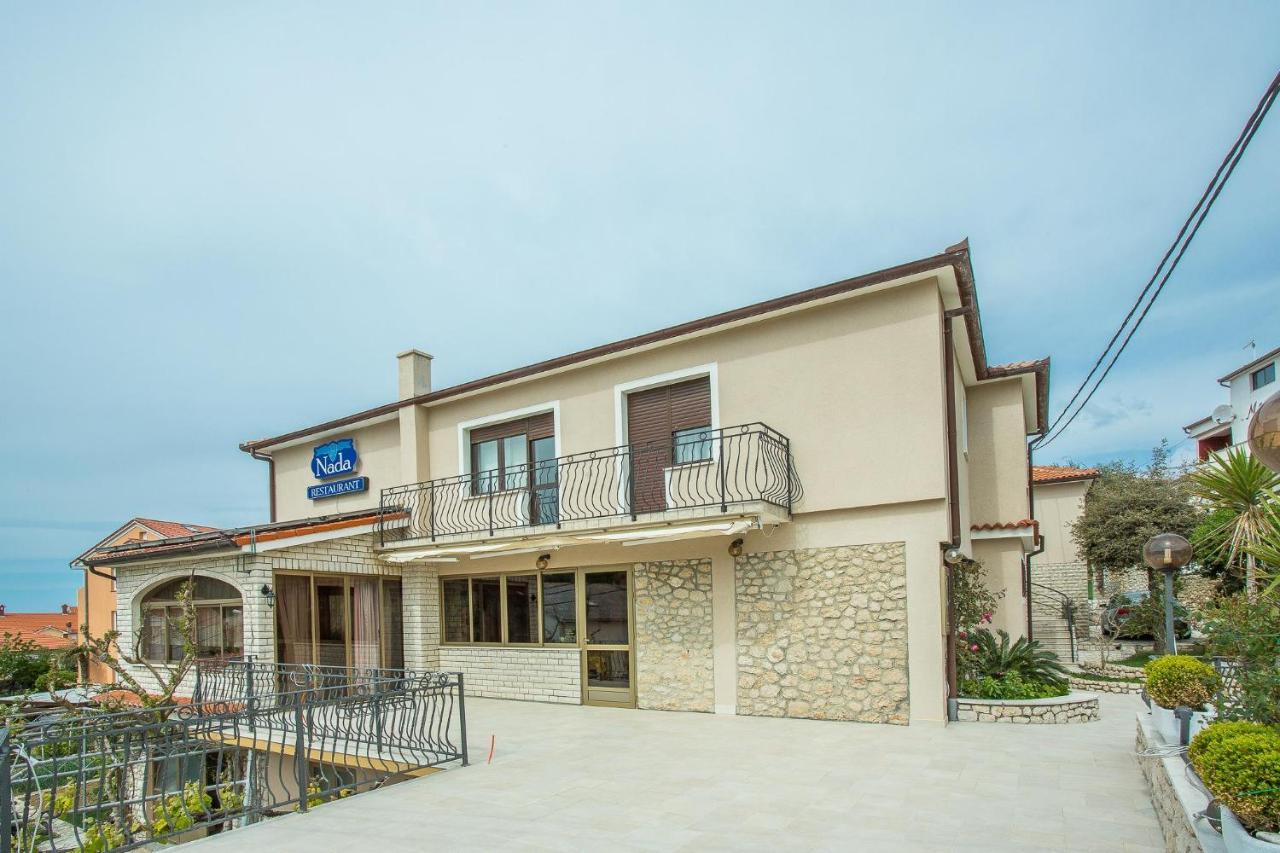 Apartments Nada Palit Luaran gambar